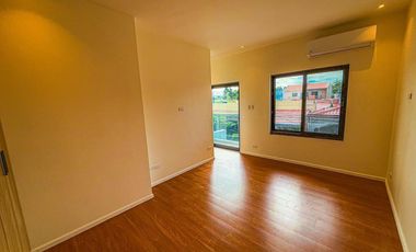 Elegantly Finished 2 Storey Duplex House For Sale in Pilar Village Las Piñas Cit