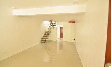 Brand new modern design 3 Storey townhouse in Pilar Village Las Pinas City