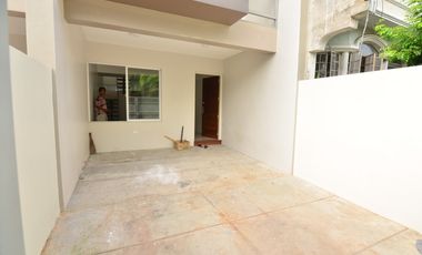 Brand new modern design 3 Storey townhouse in Pilar Village Las Pinas City