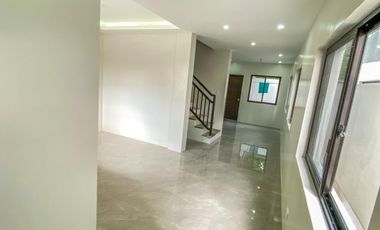 Newly Built 2 Storey Modern Design Single Attached House in Pilar Village Las Pi