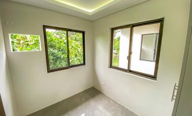 Newly Built 2 Storey Modern Design Single Attached House in Pilar Village Las Pi
