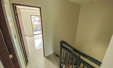 Newly Built 2 Storey Modern Design Single Attached House in Pilar Village Las Pi