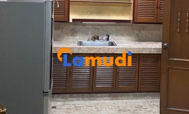 4 Bedroom Townhouse with 3 car garage in Malacanang Compound San Miguel Manila near St Jude