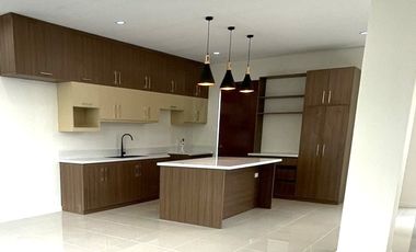 HIGH END BRAND NEW HOUSE BF NORTHWEST PARAÑAQUE