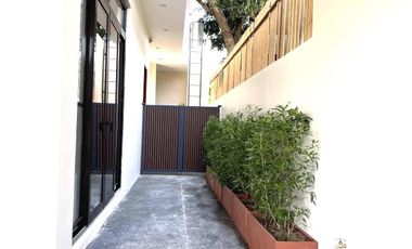 HIGH END BRAND NEW HOUSE BF NORTHWEST PARAÑAQUE