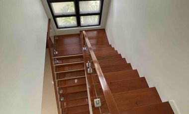 HIGH END BRAND NEW HOUSE BF NORTHWEST PARAÑAQUE