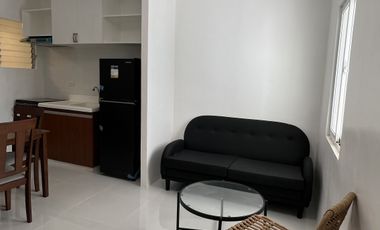 2BR & 2T&B with bathtub fully furnished with parking