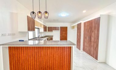 Charming corner Single Detached Home nestled in an exclusive village at Las Pina