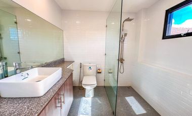 Charming corner Single Detached Home nestled in an exclusive village at Las Pina