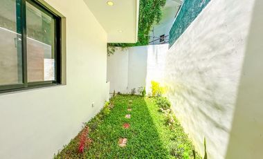 Modern Design 2 Storey Duplex House in Resort Village Las Pinas City