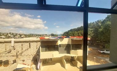 3 STOREY TOWNHOUSE IN ANTIPOLO CITY