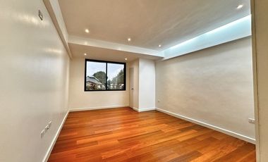Alluring Contemporary Design three storey Townhouse for sale in Better Living