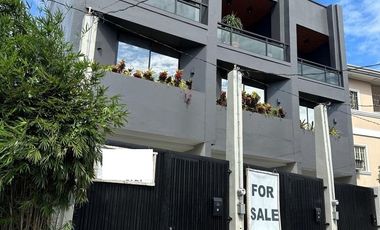 Alluring Contemporary Design three storey Townhouse for sale in Better Living