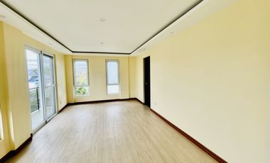 FOR SALE MODERN DESIGN THREE STOREY HOUSE AND LOT IN GREENWOODS