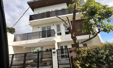 FOR SALE MODERN DESIGN THREE STOREY HOUSE AND LOT IN GREENWOODS