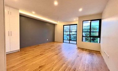PRE-SELLING ELEGANT DESIGN 3 STOREY TRIPLEX TOWNHOUSE FOR SALE IN LAS PIÑAS