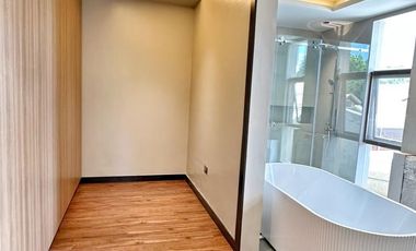 MODERN INDUSTRIAL HOUSE AND LOT FOR SALE IN TAHANAN VILLAGE