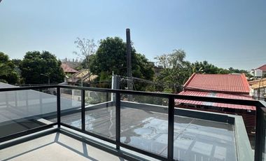 STUNNING MODERN DUPLEX DESIGN HOUSE IN PARANAQUE