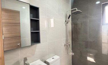 STUNNING MODERN DUPLEX DESIGN HOUSE IN PARANAQUE