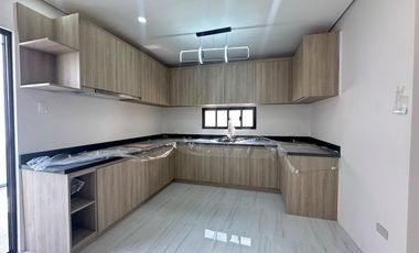 STUNNING MODERN DUPLEX DESIGN HOUSE IN PARANAQUE