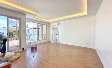 FOR SALE WITH FLEXIBLE TERMS ELEGANT HOUSE IN PILAR VILLAGE LAS PINAS