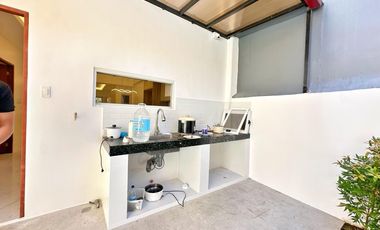 FOR SALE WITH FLEXIBLE TERMS ELEGANT HOUSE IN PILAR VILLAGE LAS PINAS