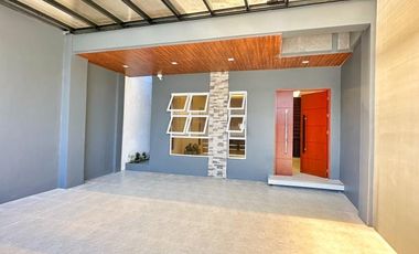 FOR SALE WITH FLEXIBLE TERMS ELEGANT HOUSE IN PILAR VILLAGE LAS PINAS