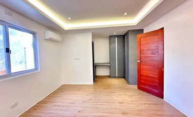 FOR SALE WITH FLEXIBLE TERMS ELEGANT HOUSE IN PILAR VILLAGE LAS PINAS