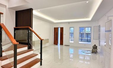 FOR SALE WITH FLEXIBLE TERMS ELEGANT HOUSE IN PILAR VILLAGE LAS PINAS