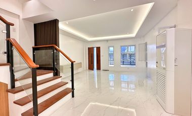 FOR SALE WITH FLEXIBLE TERMS ELEGANT HOUSE IN PILAR VILLAGE LAS PINAS