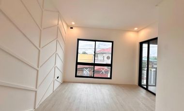 CONTEMPORARY DESIGN TOWNHOUSE FOR SALE IN PILAR VILLAGE LAS PINAS