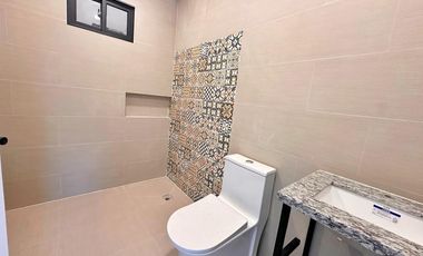 CONTEMPORARY DESIGN TOWNHOUSE FOR SALE IN PILAR VILLAGE LAS PINAS