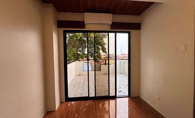 THREE STOREY INDUSTRIAL HOUSE FOR SALE IN PILAR VILLAGE LAS PINAS