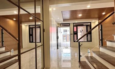 FOR SALE FOUR 4 BEDROOMS BRAND NEW MODERN HOUSE WITH SOLAR IN BETTER LIVING