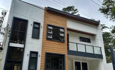 House and Lot For Sale with 4 bedrooms in Bermuda hills.