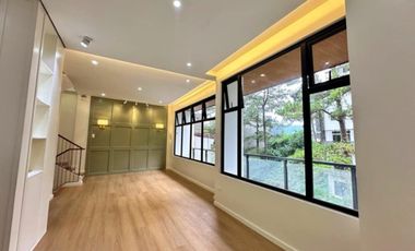 House and Lot For Sale with 4 bedrooms in Bermuda hills.