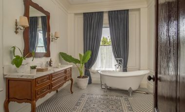 Exquisite Manor By The Sea in Dauis, Panglao Island, Bohol