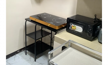1 Bedroom/2 Bathroom/Kitchen/1 car garage
