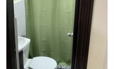 1 Bedroom/2 Bathroom/Kitchen/1 car garage