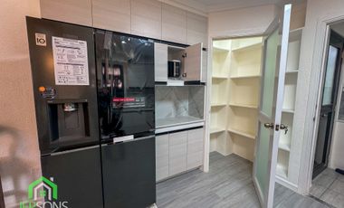 Modern House for sale
