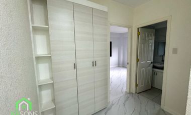 Modern House for sale