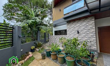 Modern House for sale