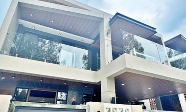 Sensational 4-Bedroom House and Lot for Sale in Tagaytay City