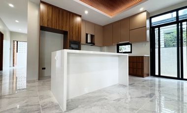 Sensational 4-Bedroom House and Lot for Sale in Tagaytay City