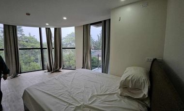 2 Bedrooms Condo Corner Unit with Balcony NEAR DOWNTOWN (City Hub, Baguio City)