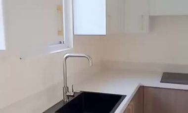 House & Lot for RENT in Silang few minutes away to Tagaytay in a Golf Community