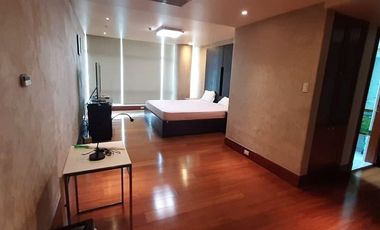 For Rent: Semi-Furnished 527sqm Penthouse at One Roxas Triangle Tower in Makati