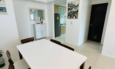 RUSH SALE One Bedroom with balcony and parking in Bristol, Alabang, Muntinlupa