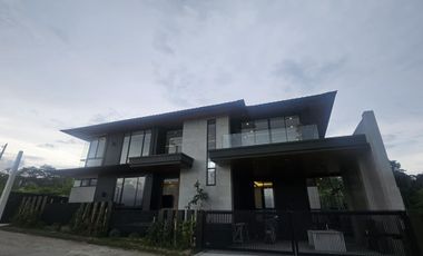 4BR 1Maids Quarter 2 Car Garage House Northtown Residences Cabantian  Davao City
