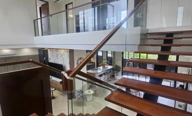 4BR 1Maids Quarter 2 Car Garage House Northtown Residences Cabantian  Davao City
